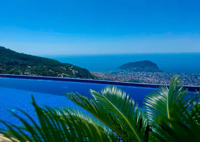 Beautiful Premium Villa With Sea And Alanya Views