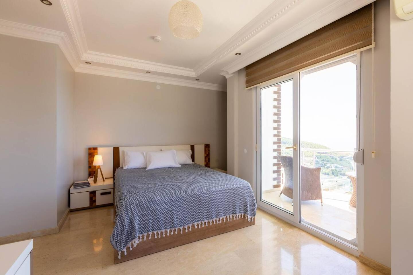 Beautiful Premium With Sea And Views Villa